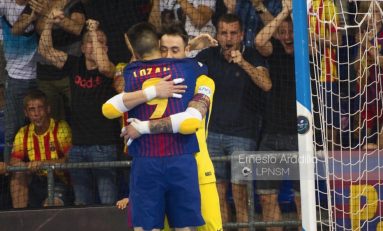 El Barça sobrevive a la angustia