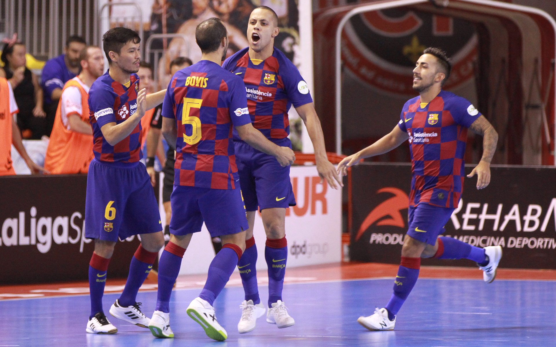El Barça comienza con autoridad (3-7)