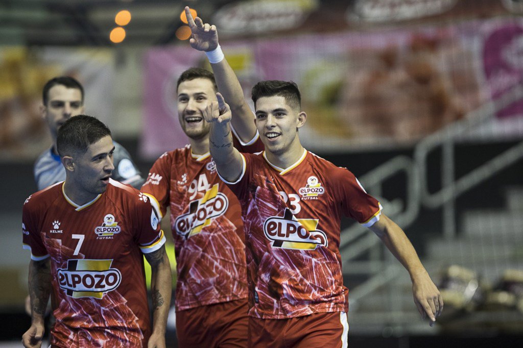 A ElPozo le basta una mitad (3-1)