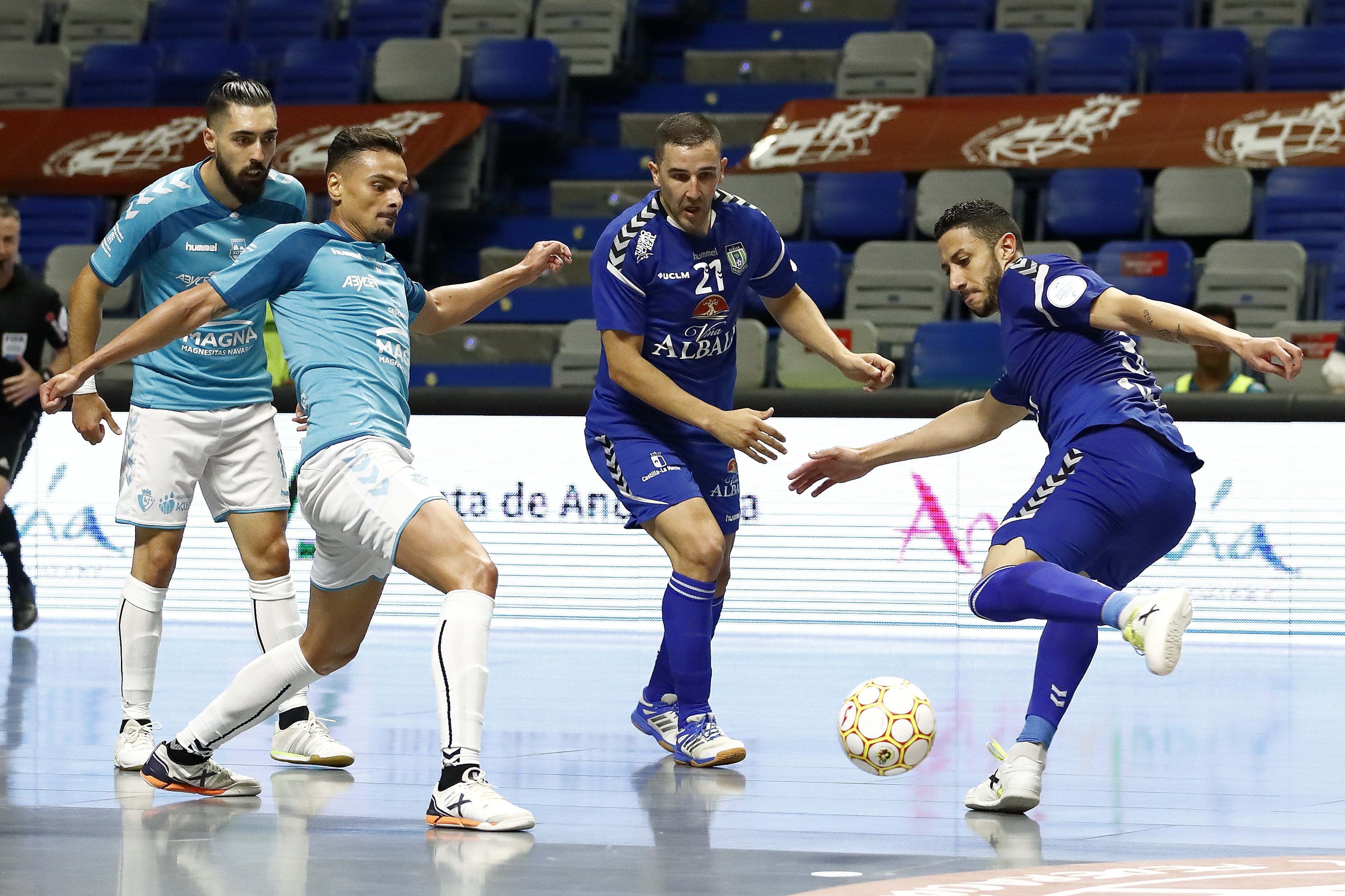 Machada del Viña Albali Valdepeñas (4-4)