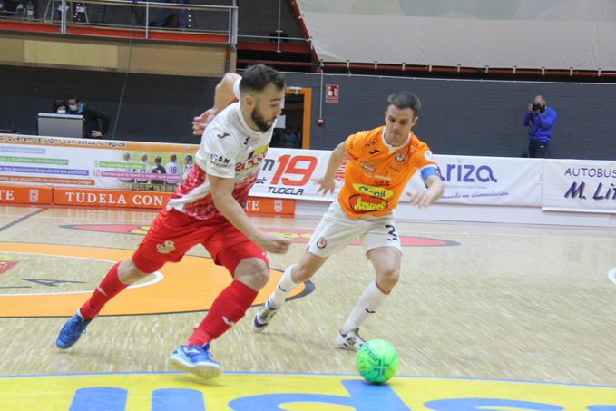 ElPozo Murcia asalta el feudo del Ribera Navarra (2-3)