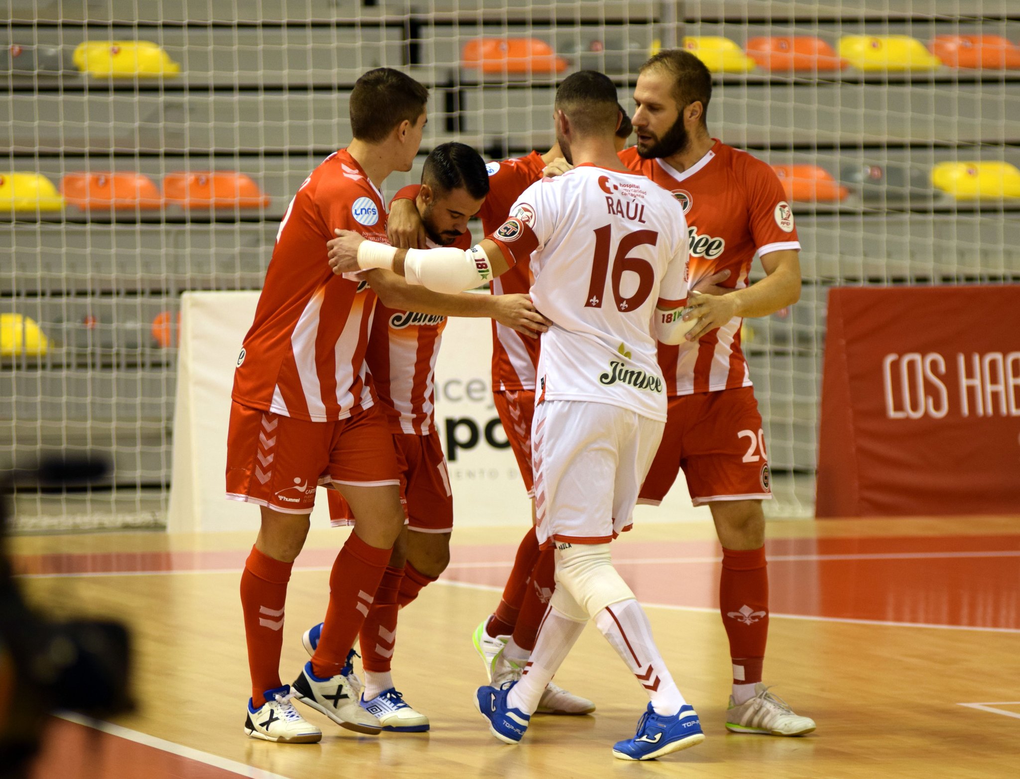 Jimbee golea a Peñíscola y empieza a carburar su maquinaria (6-3)