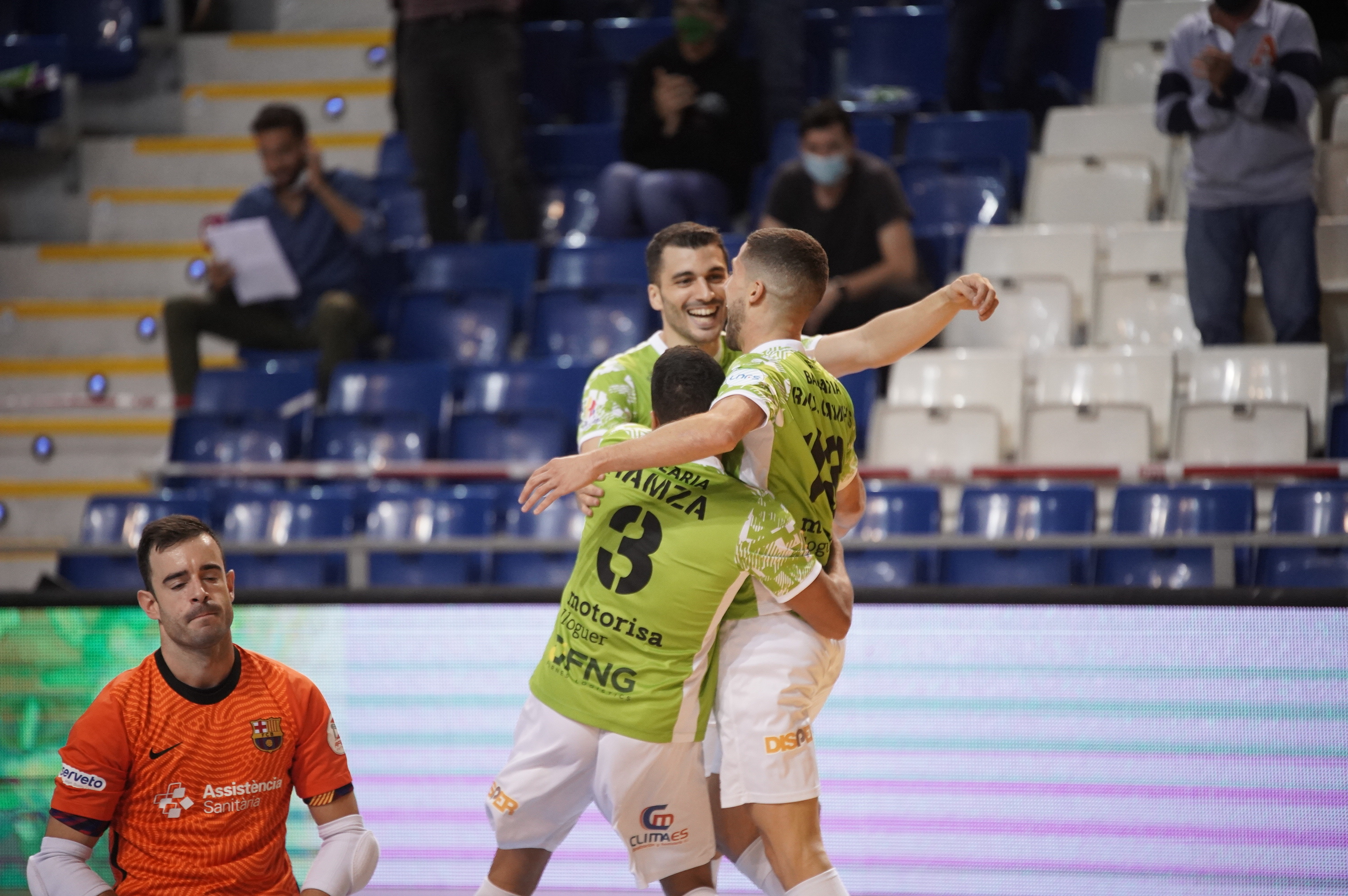 Palma Futsal da un golpe sobre la mesa (4-3)