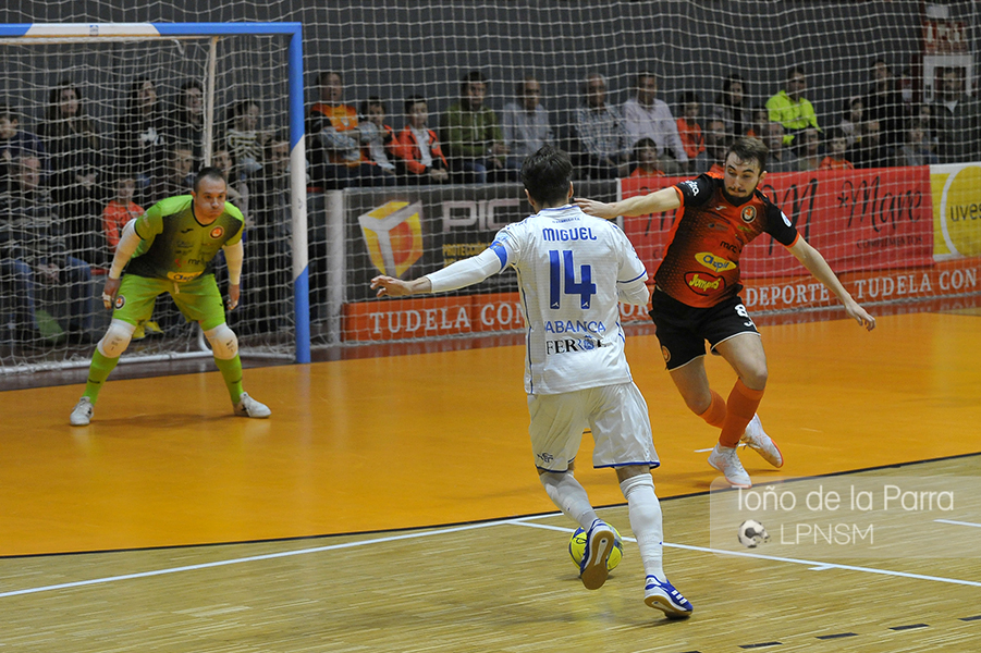 Previa | Duelo directo en A Malata
