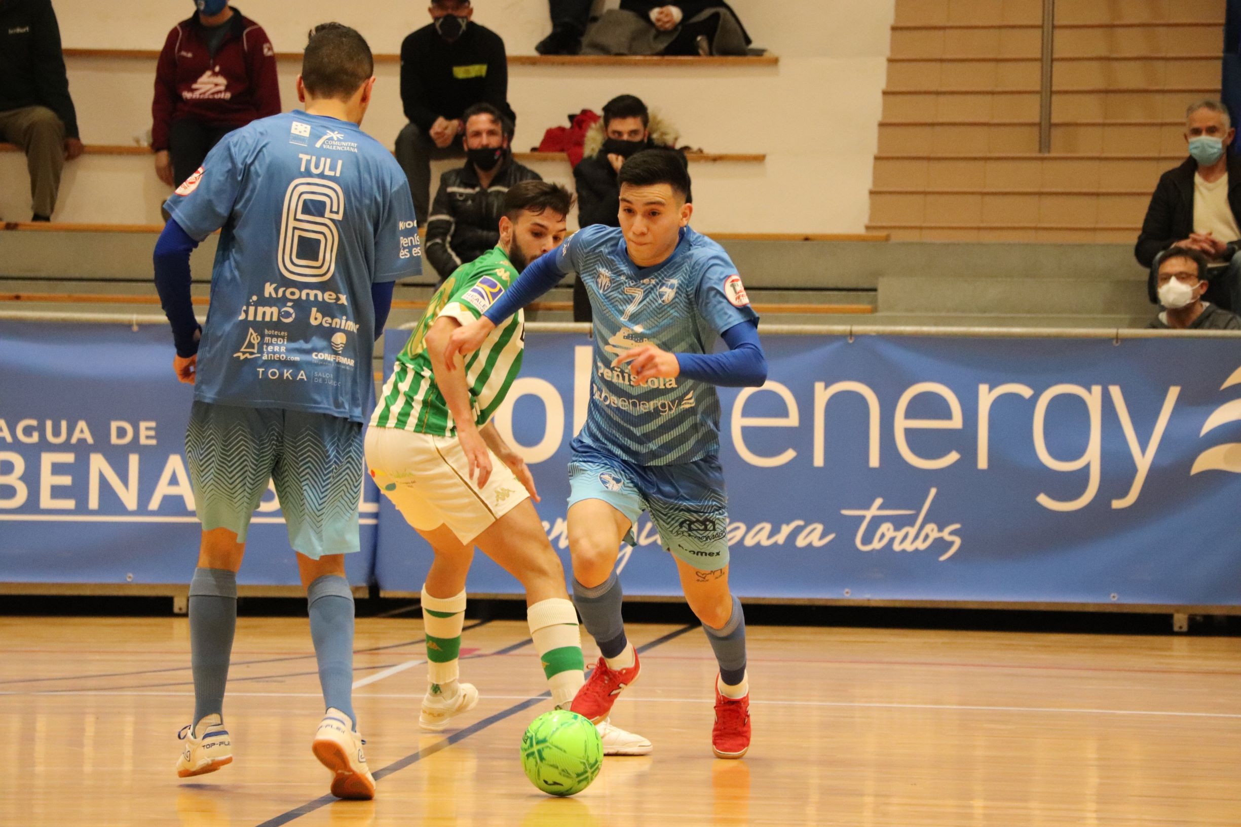 Nuevo triunfo del Betis a domicilio (2-4)