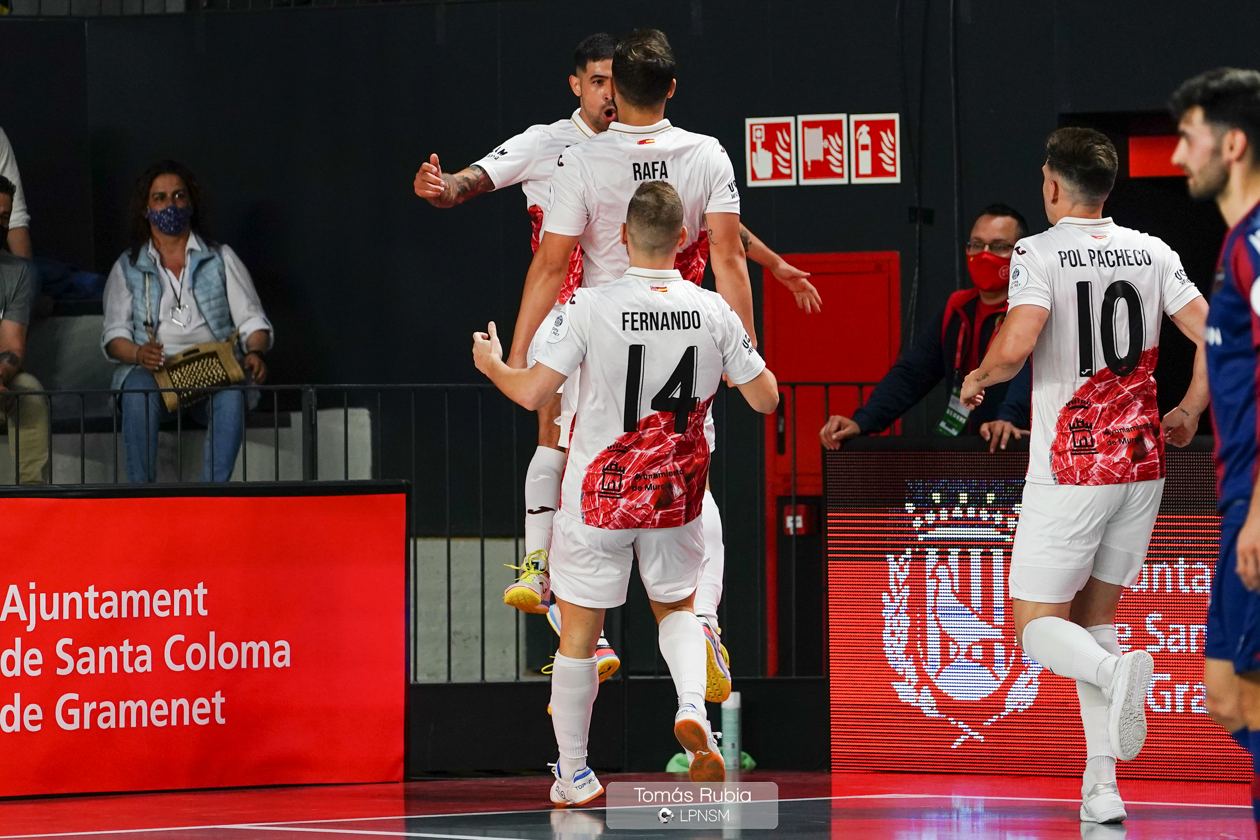 El punto de penalti decide el pase de ElPozo