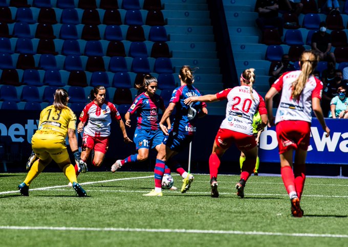 El Levante pierde el segundo puesto de la tabla | @LUDFemenino