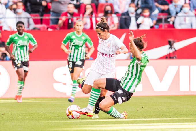 Reparto de puntos en el derbi sevillano disputado en el Sanchez Pizjuán |@SevillaFC_Fem