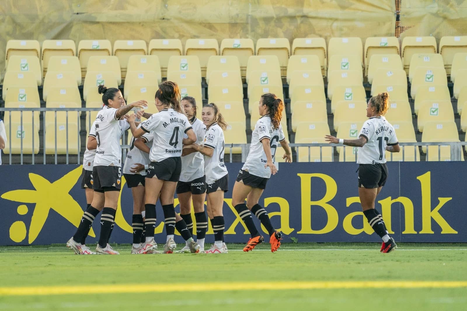 El Valencia se llevó el derbi valenciano ante el Villarreal | @VCF_Femenino