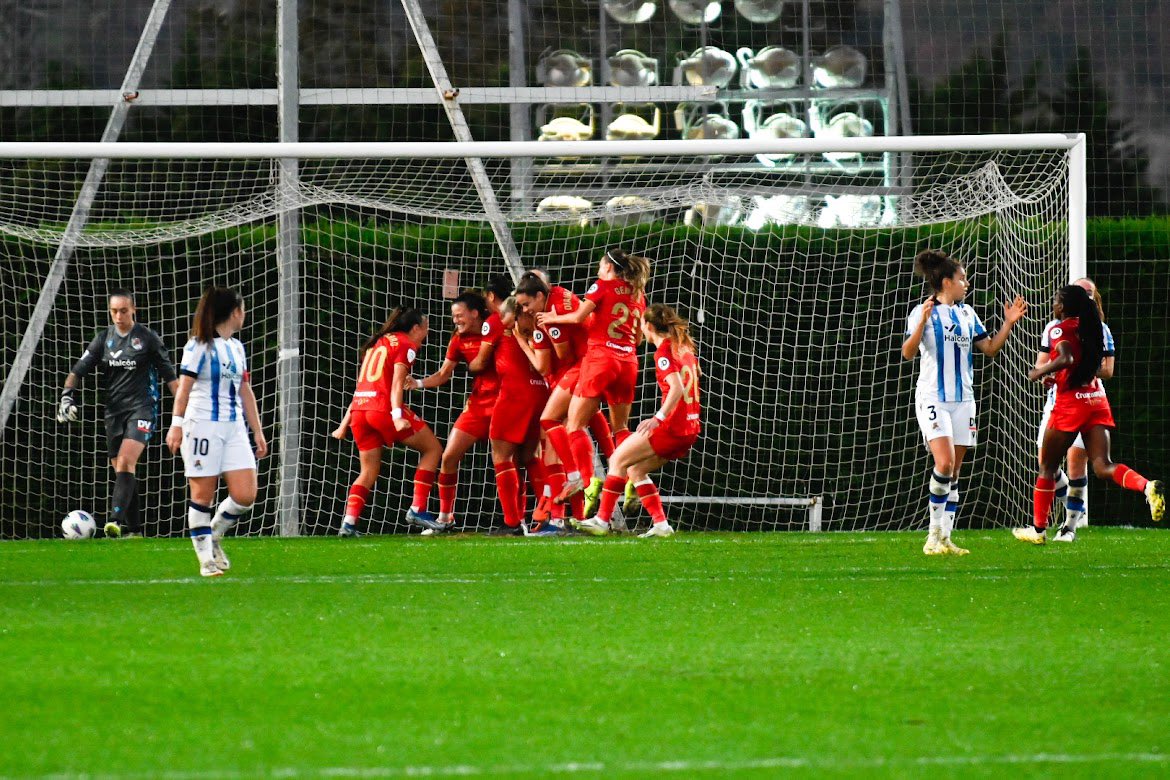 El Sevilla derrotó a una Real Sociedad desnortada | @SevillaFC_Fem