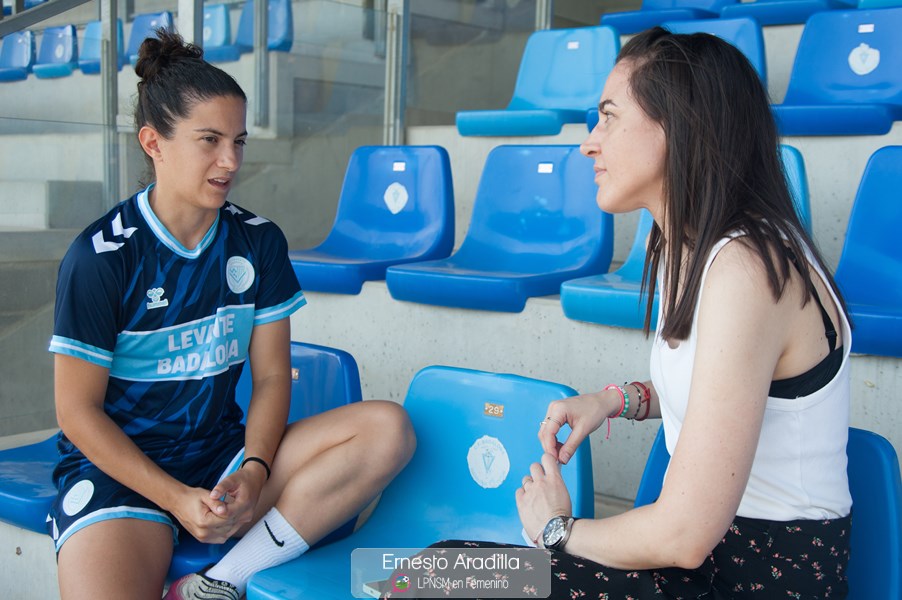 Júlia Mora nos atendió en el que ya es su nuevo estadio | Ernesto Aradilla