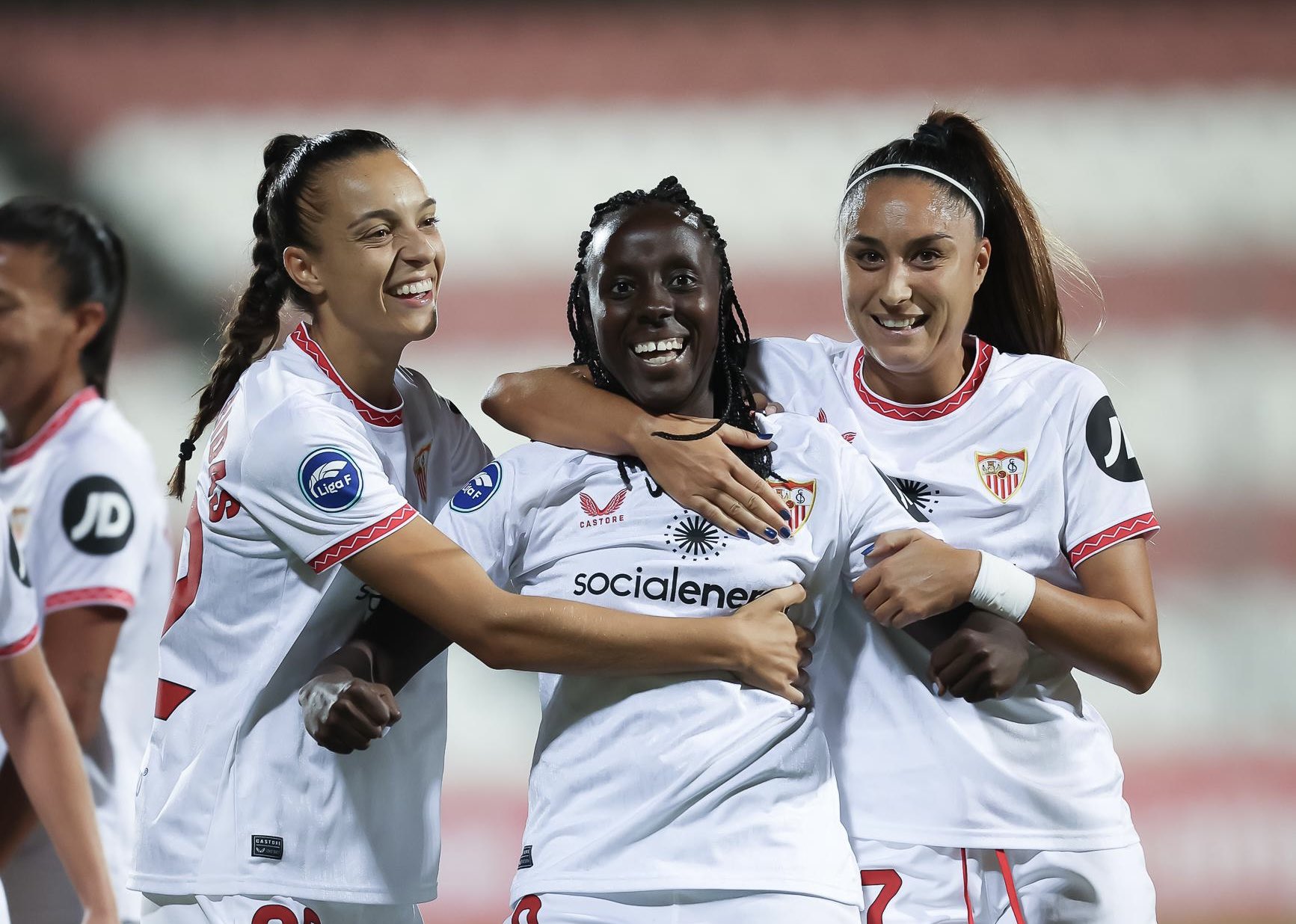 Doblete de Kanteh ante la Real Sociedad | @SevillaFC_Fem