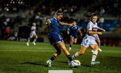 El Levante Badalona celebra con victoria el estreno en su nuevo estadio