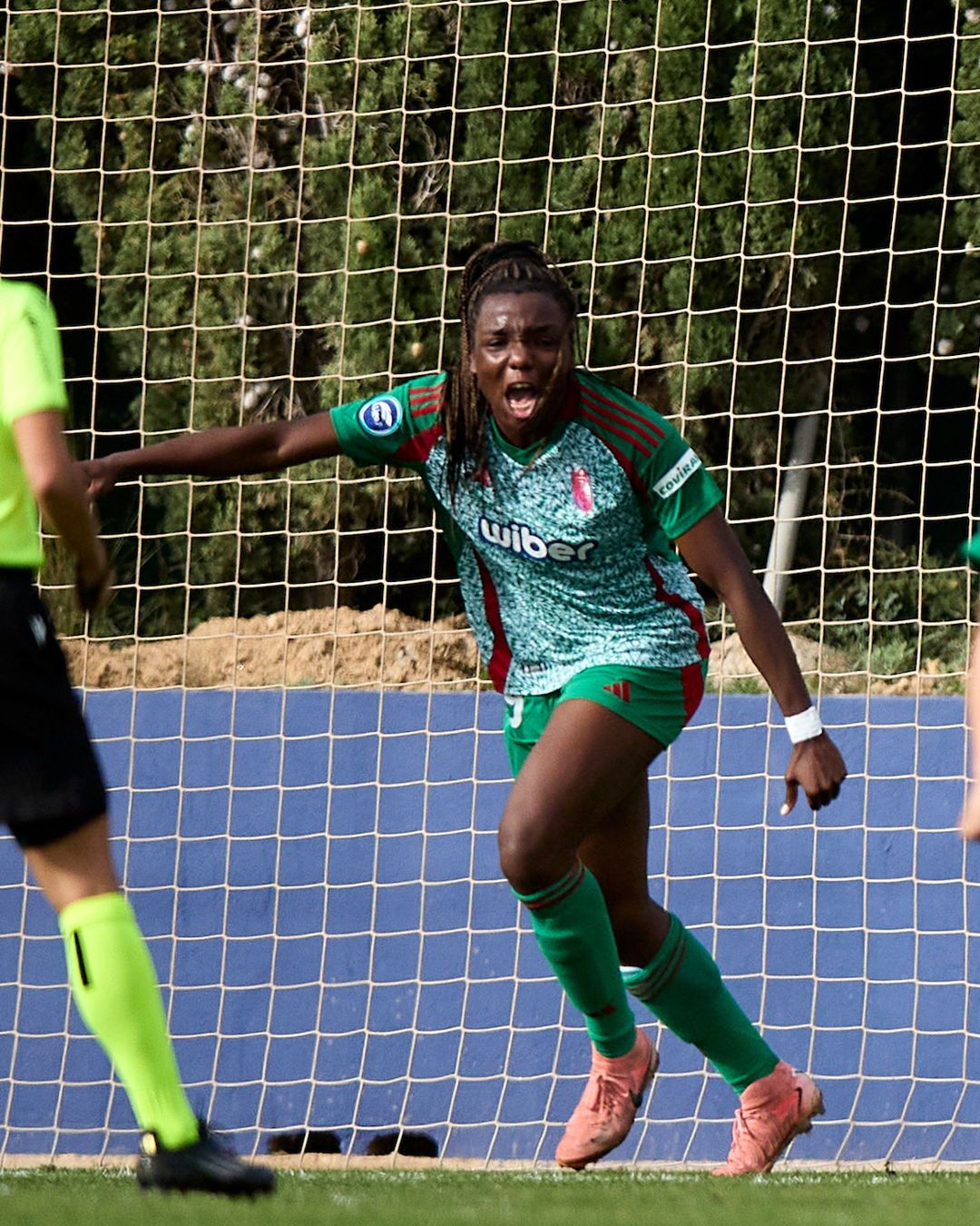 Edna logró el empate en la remontada del Granada | @GranadaCF_Fem