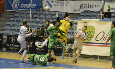 CA Osasuna Magna mantiene la pesadilla de Santiago Futsal