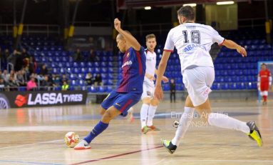 FC Barcelona Lassa supera a un combativo Santiago Futsal