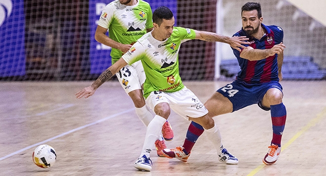 Levante y Palma firman las tablas en Paterna (2-2)