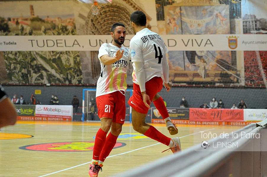 Industrias comienza con buen pie
