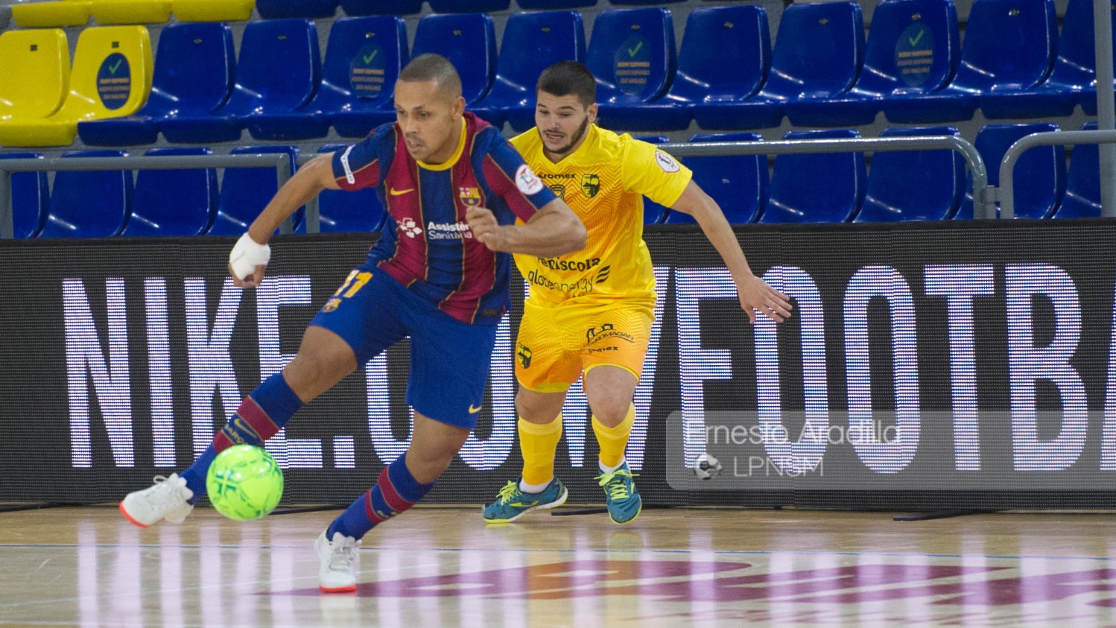 Peñíscola da la primera sorpresa de la temporada ante Barça (3-4)