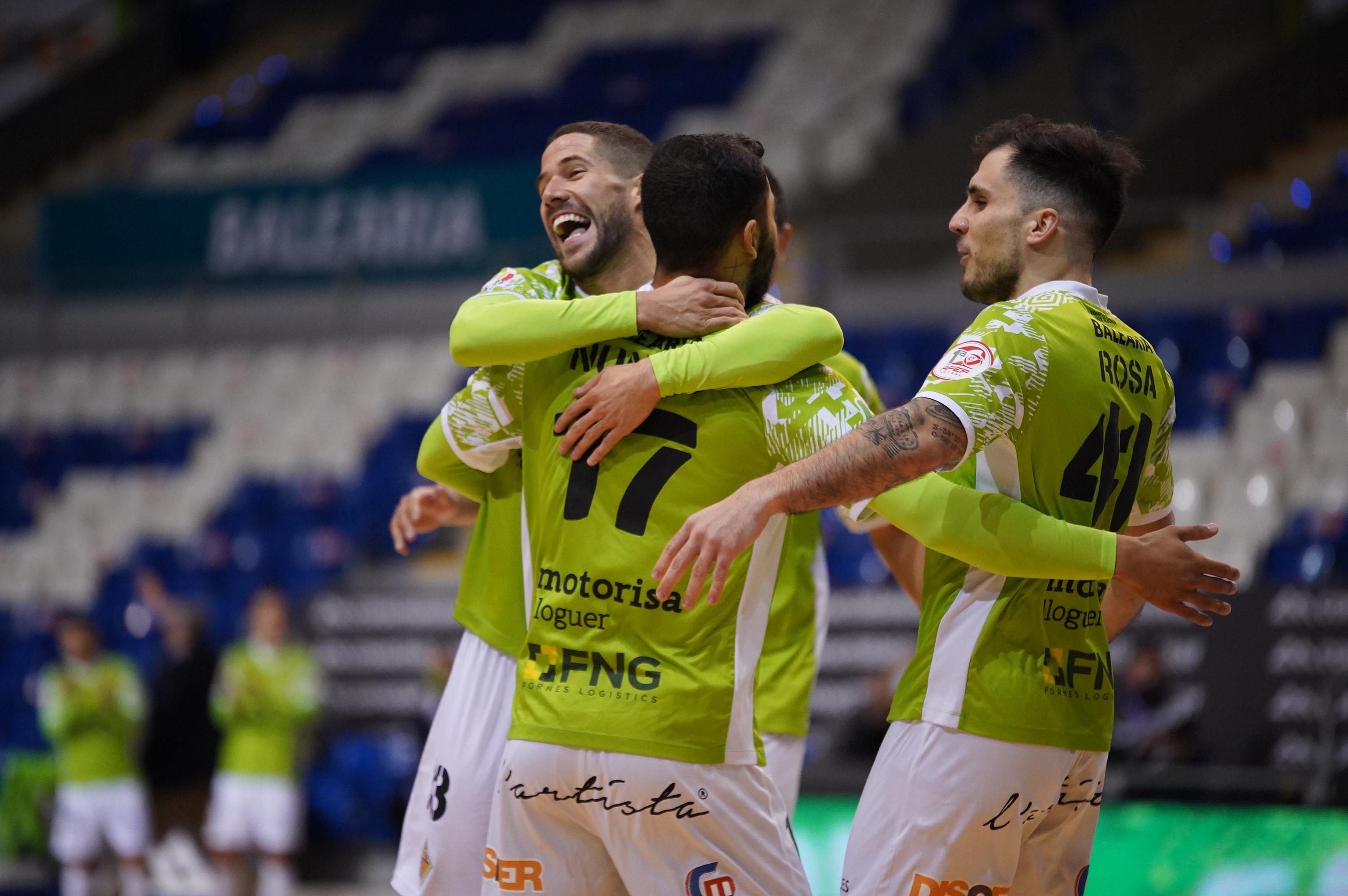 Palma golea a Burela para dormir líder (8-2)