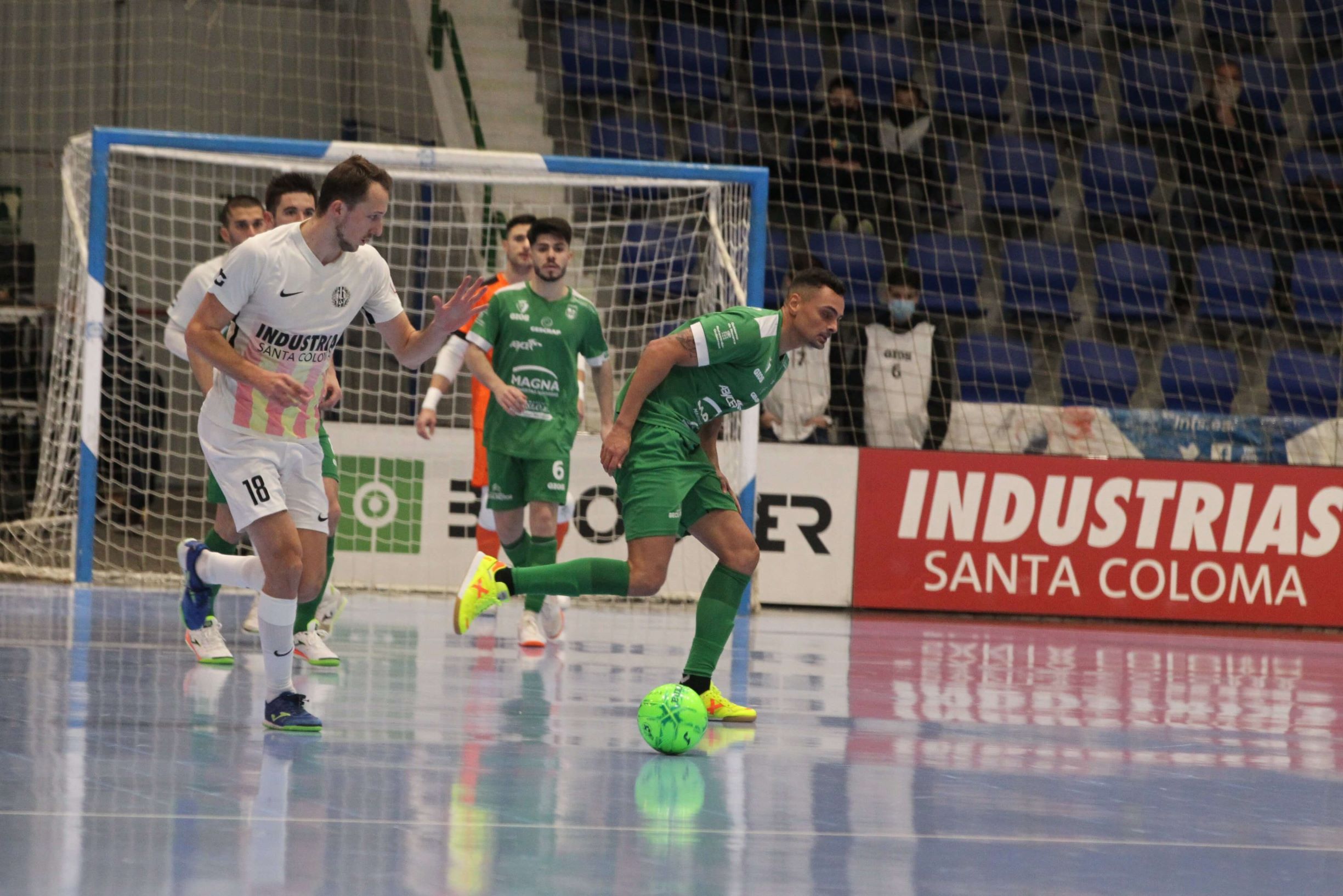Un punto insuficiente (2-2)