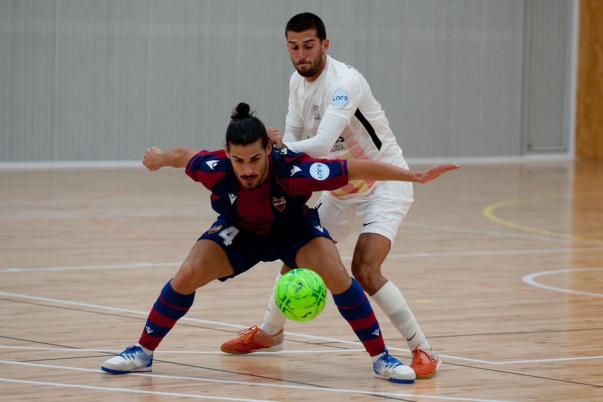 PREVIA | Levante-Industrias: Dos conjuntos sin límites