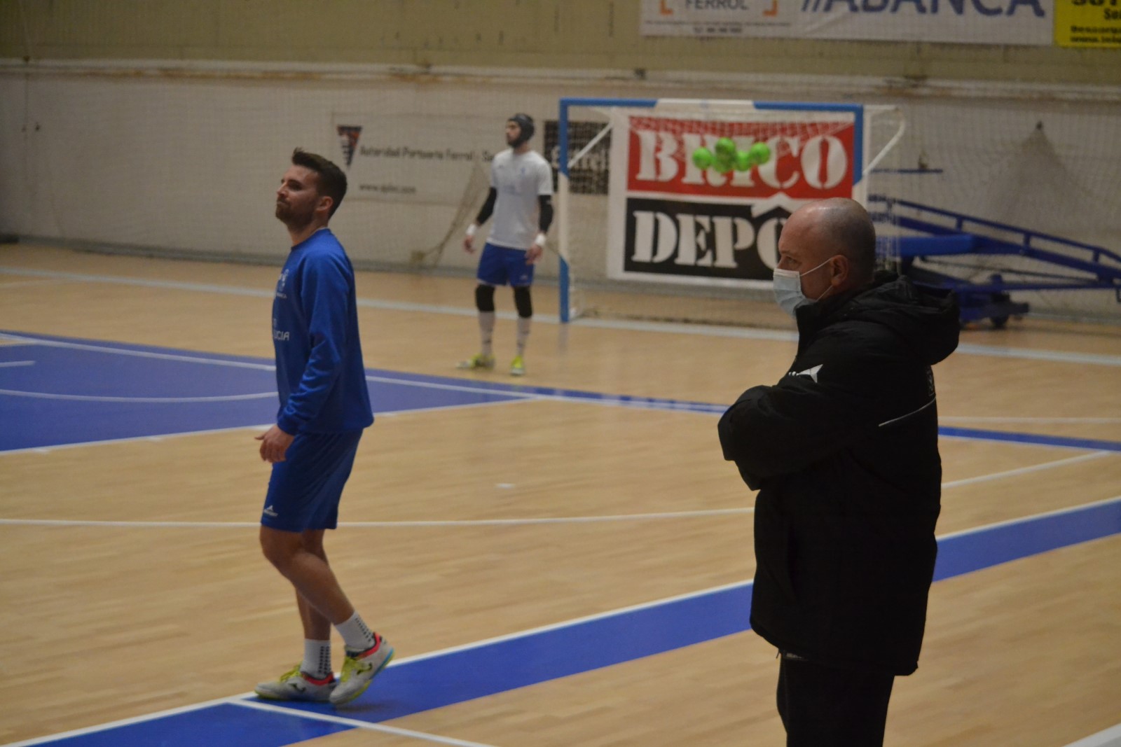 PREVIA | Primer partido de Maca al frente de O Parrulo Ferrol
