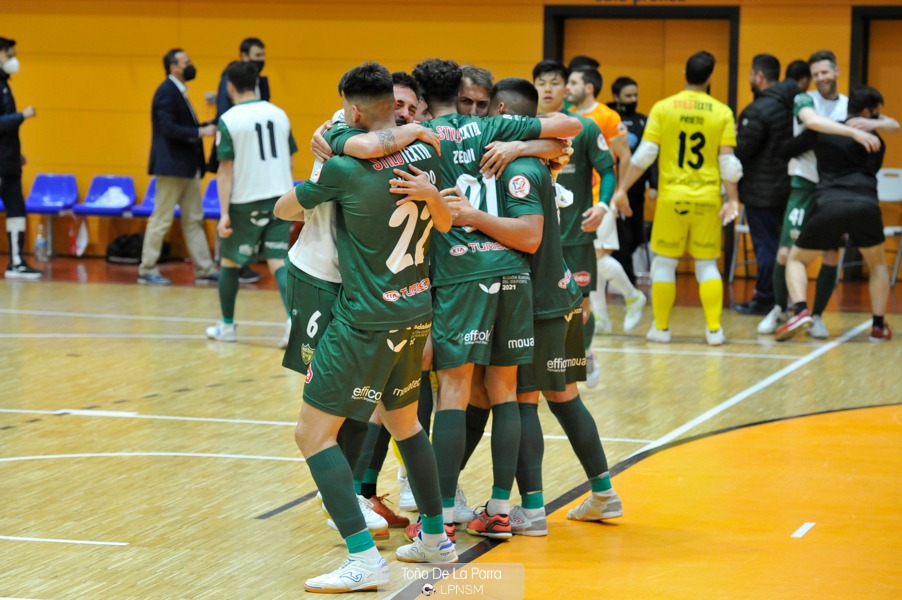 El Córdoba debuta en el Ciudad de Tudela con victoria