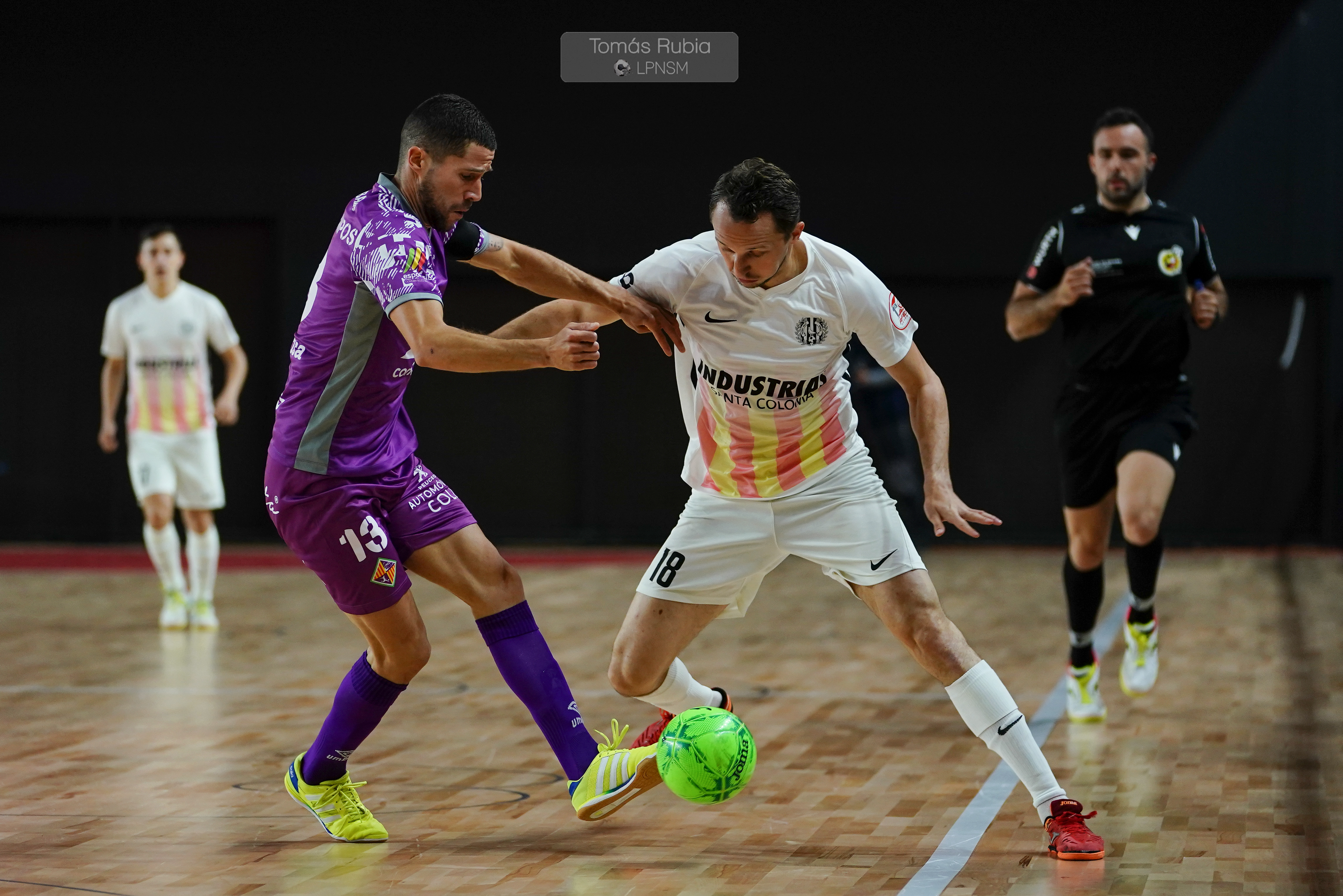 Industrias doblega a Palma, de nuevo (5-2)