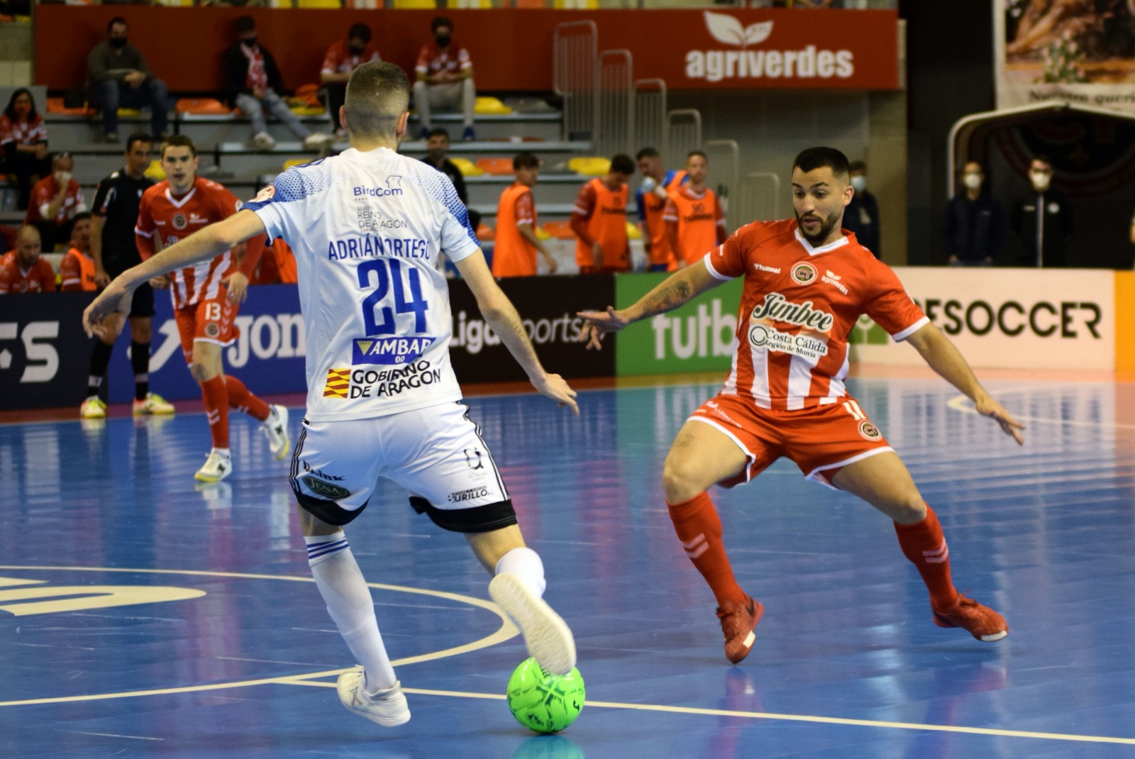 El Jimbee regresa a lo grande (7-0)
