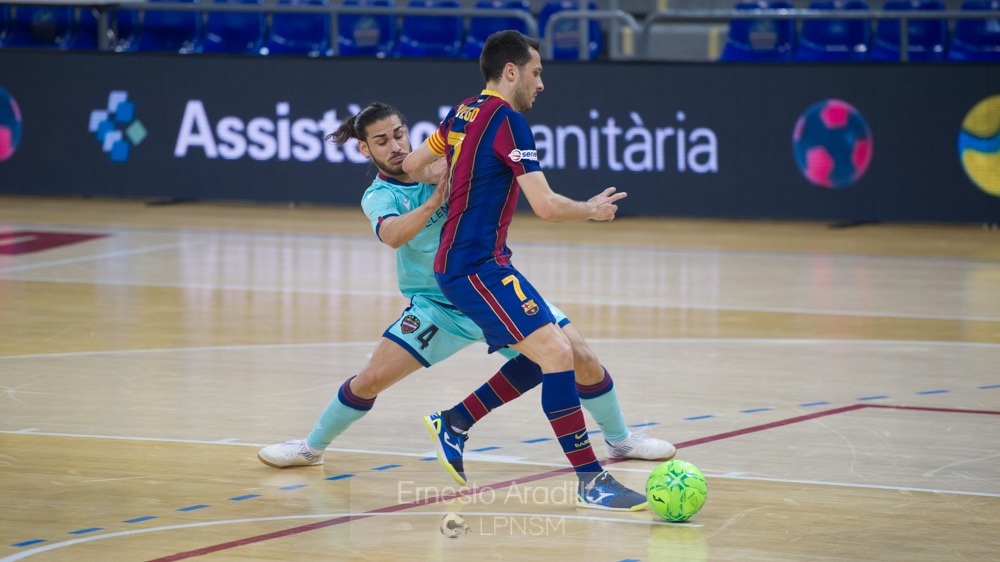 Victoria de autoridad (6-3)