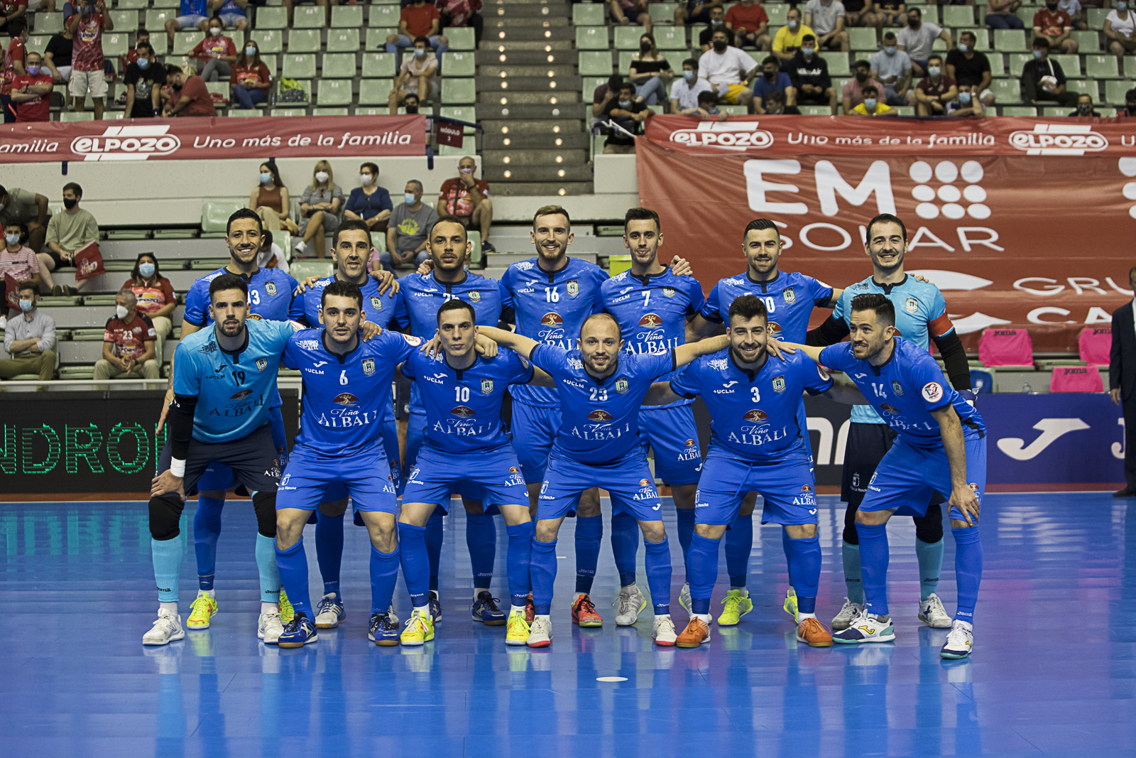 Valdepeñas hace historia y se mete en semifinales