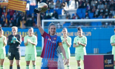 Balón de oro y victoria en un partido gris